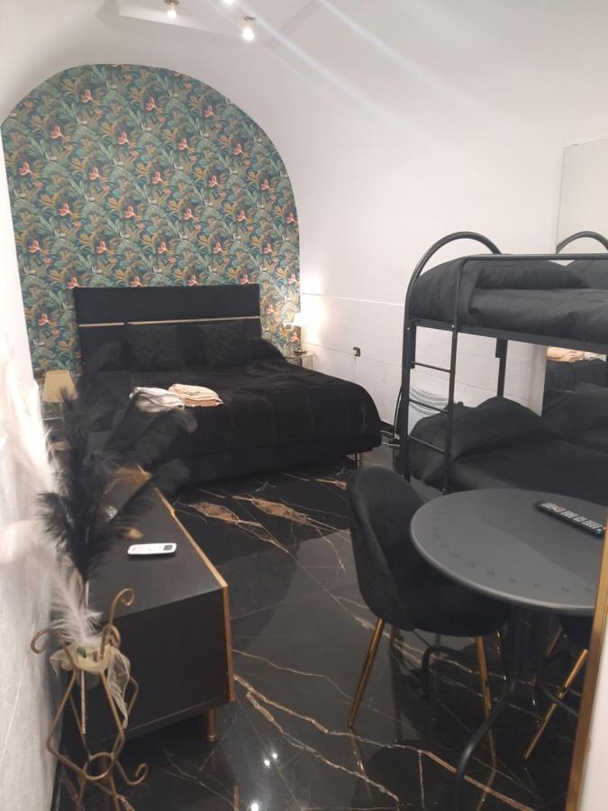 נאפולי Casa Suite Del Cardinale מראה חיצוני תמונה